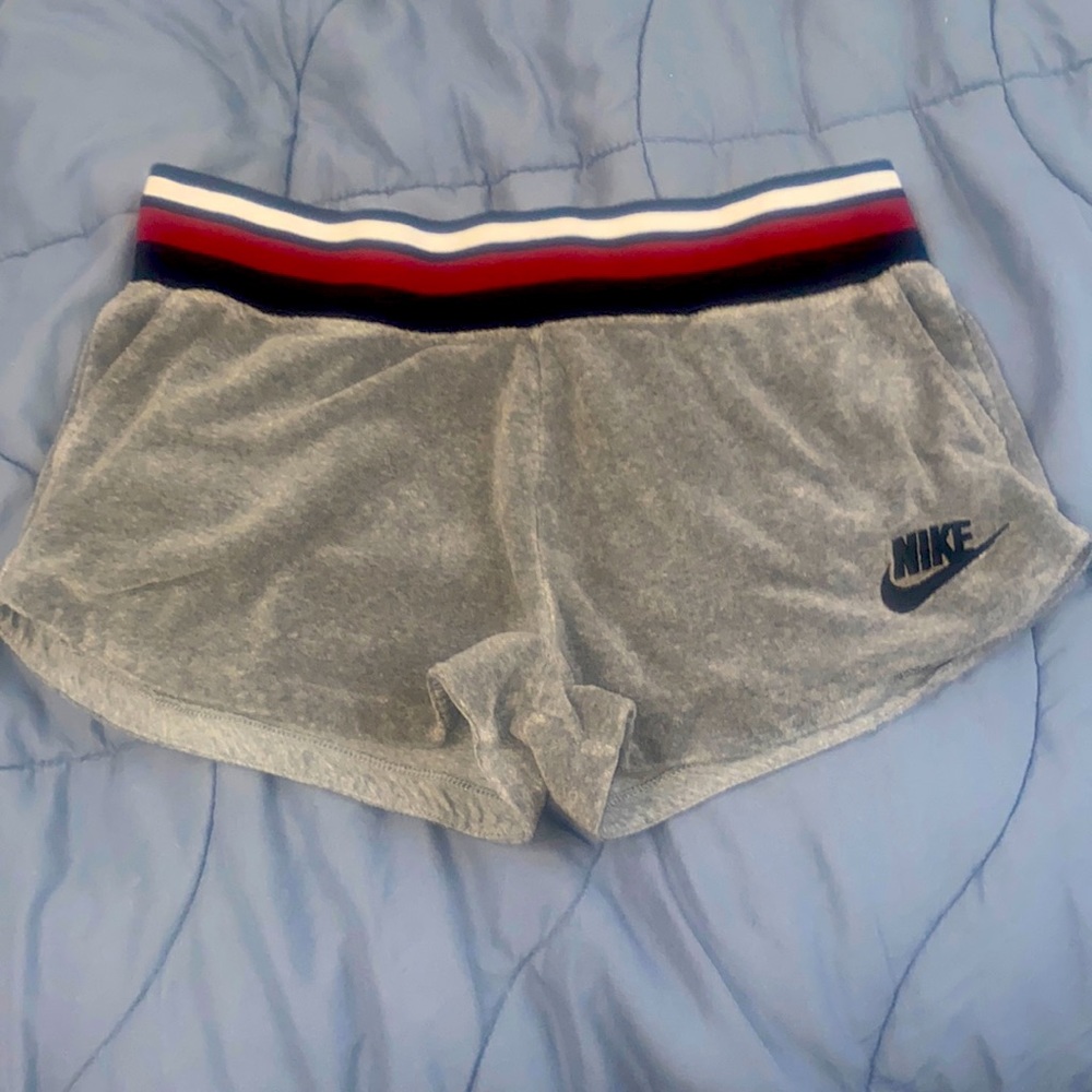 Vintage Nike terry shorts